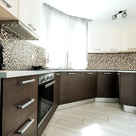 Design Efharis Néa Péramos