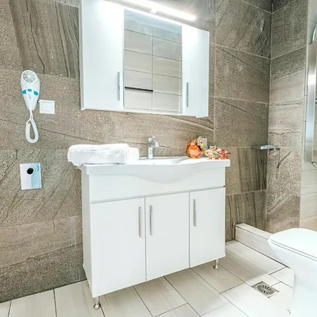 Design Efharis Apartman
