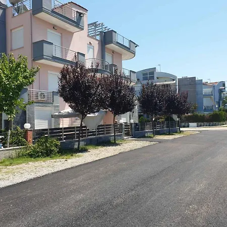 Design Efharis Διαμέρισμα Néa Péramos